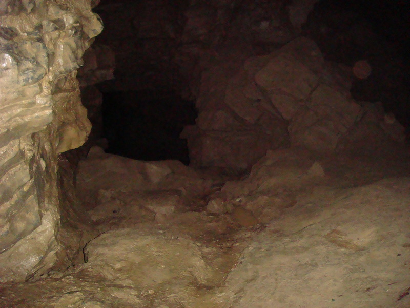 Image: /media/?path=/trips/2007-12-01 Gage Caverns/20071201-151716-0.jpg